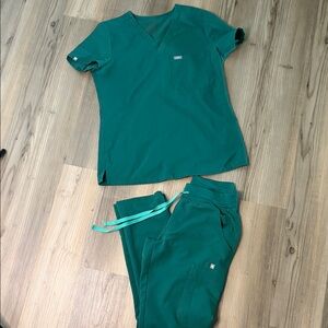 Figs Teal Medical Scrub Top and Pants Set